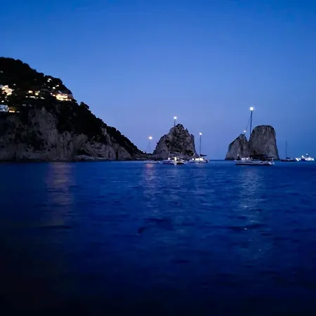 Botel House Boat Golfo Di Napoli
